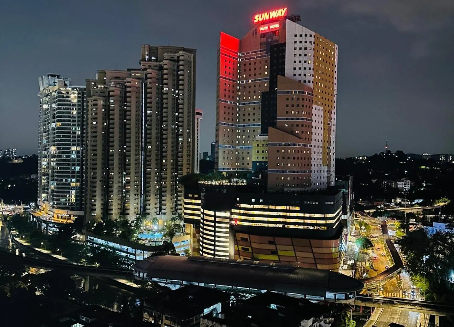 Klcc Suites By Chambers Kuala Lumpur